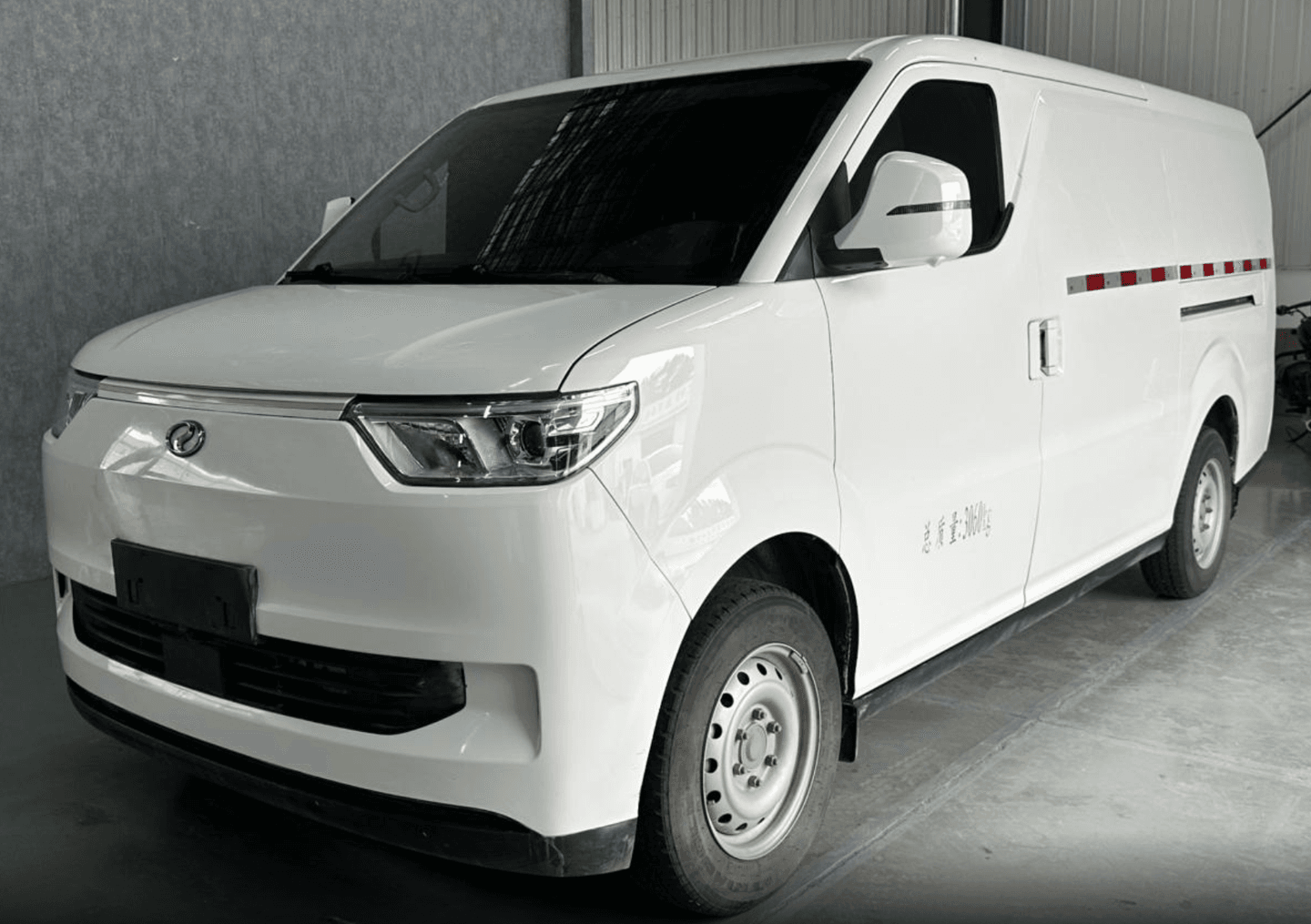 Ruichi Ruichi EC75