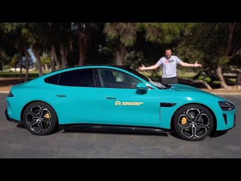 Doug DeMuro · Xiaomi SU7